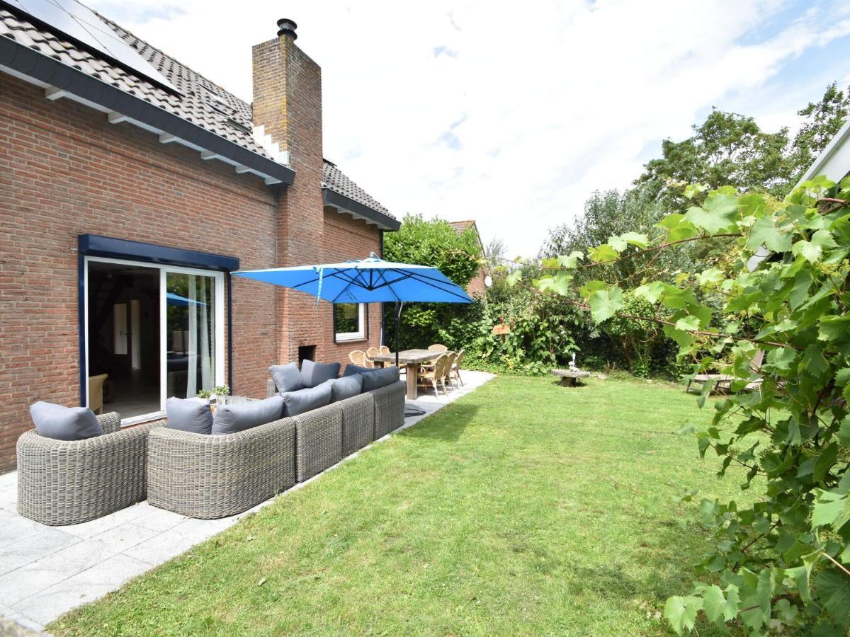 Holiday Home In Zeeland With Wide Views Bruinisse Εξωτερικό φωτογραφία