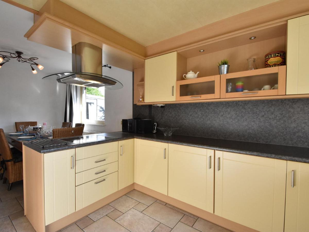 Holiday Home In Zeeland With Wide Views Bruinisse Εξωτερικό φωτογραφία
